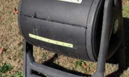 black compost tumbler bin