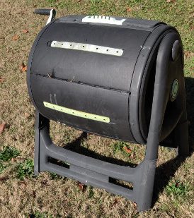 black compost tumbler bin